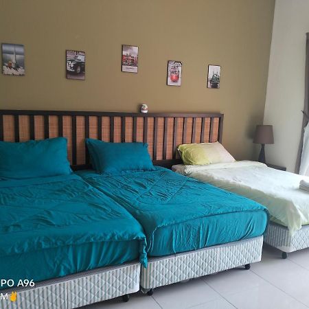 Izz Room Studio Gold Coast Morib Resort Banting  Extérieur photo